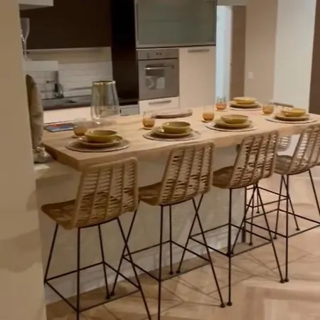 New Cosy Flat Tropez