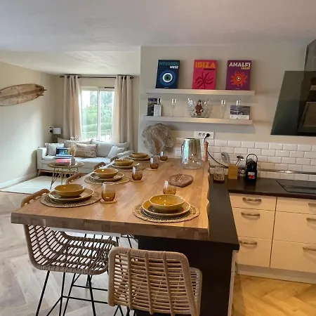 New Cosy Flat Tropez Daire Saint-Tropez